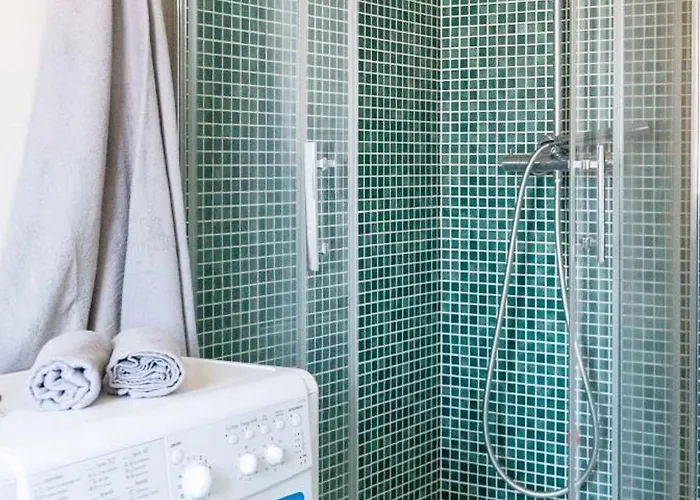 Blue - Cozy In Center Appartement Arona